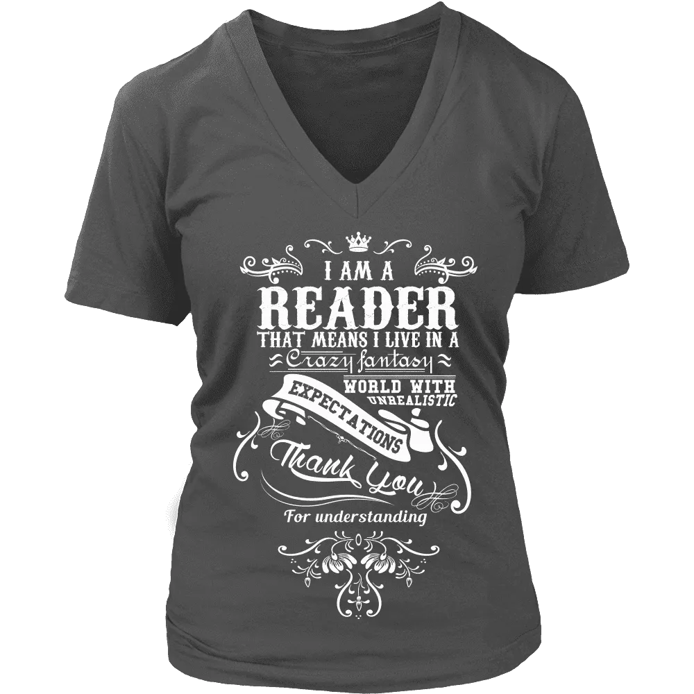 I am a reader - V-neck