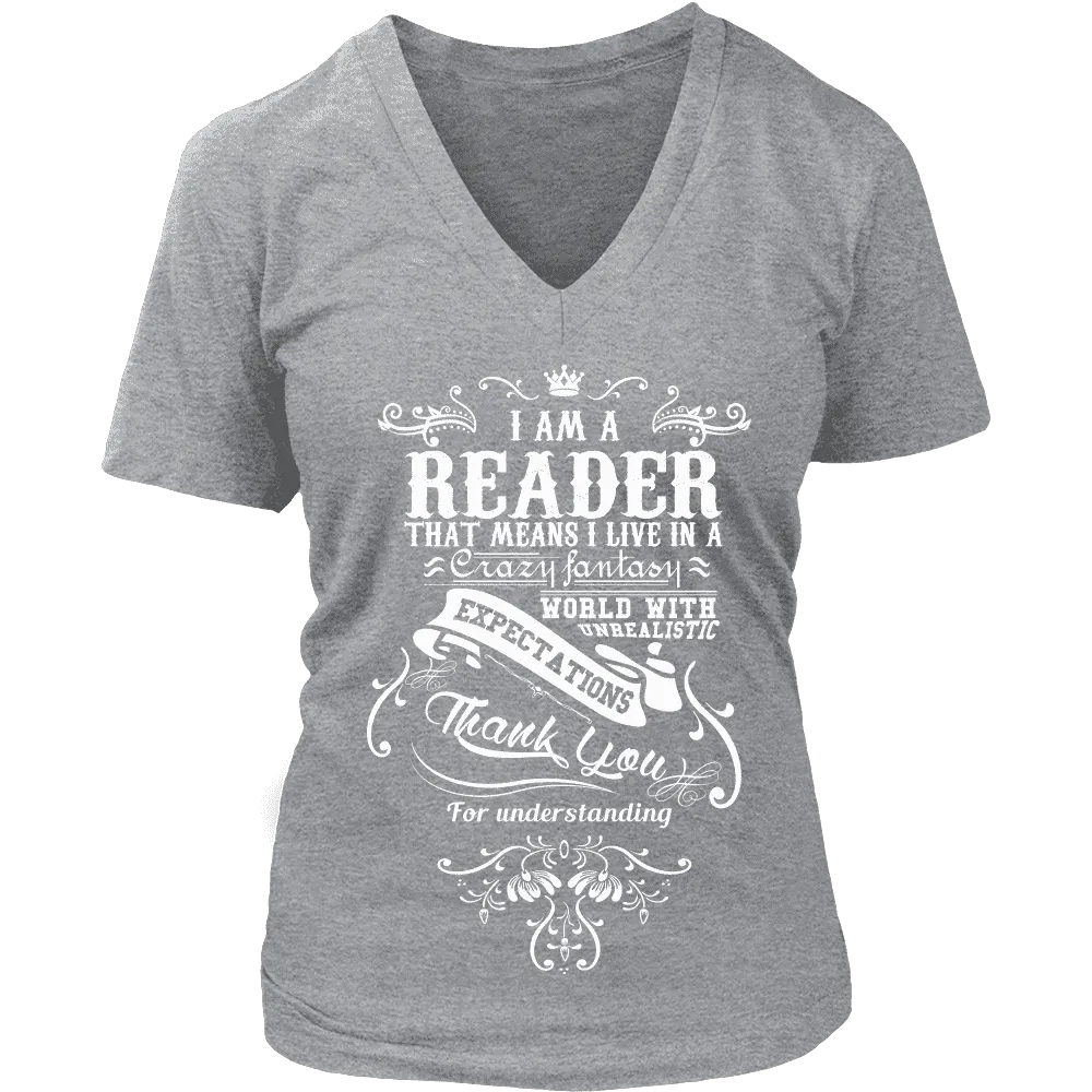 I am a reader - V-neck