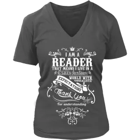 I am a reader - V-neck