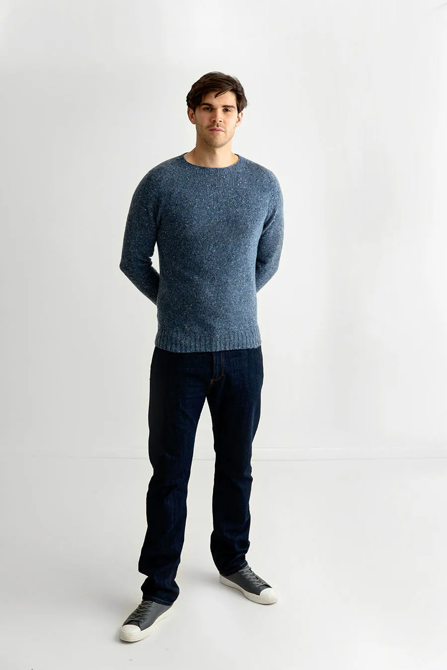 Mens Seamless Saddle Shoulder Donegal Jumper - Blue